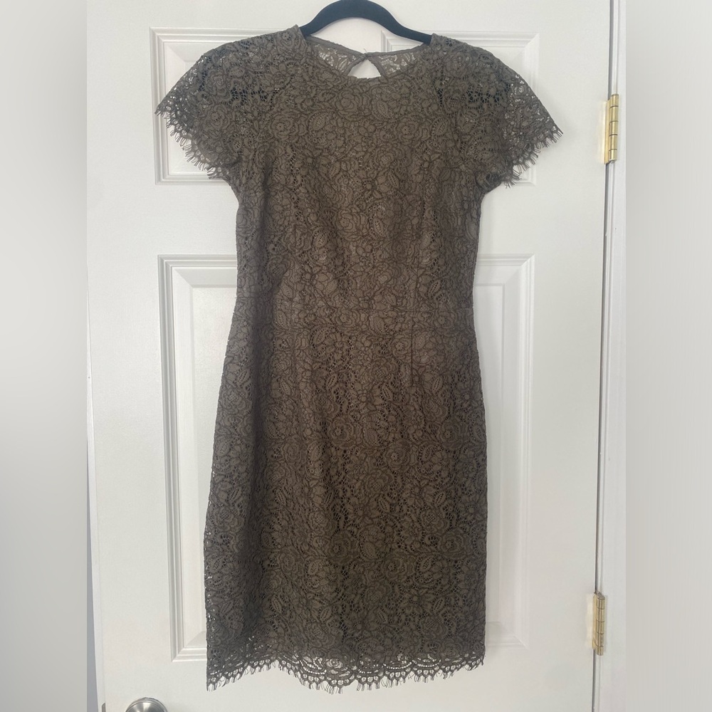 Banana Republic Olive lace dress- size 2 New with tags